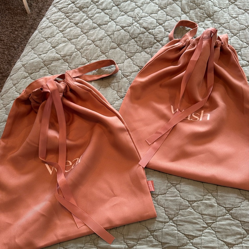 Coral Travel Laundry Bags